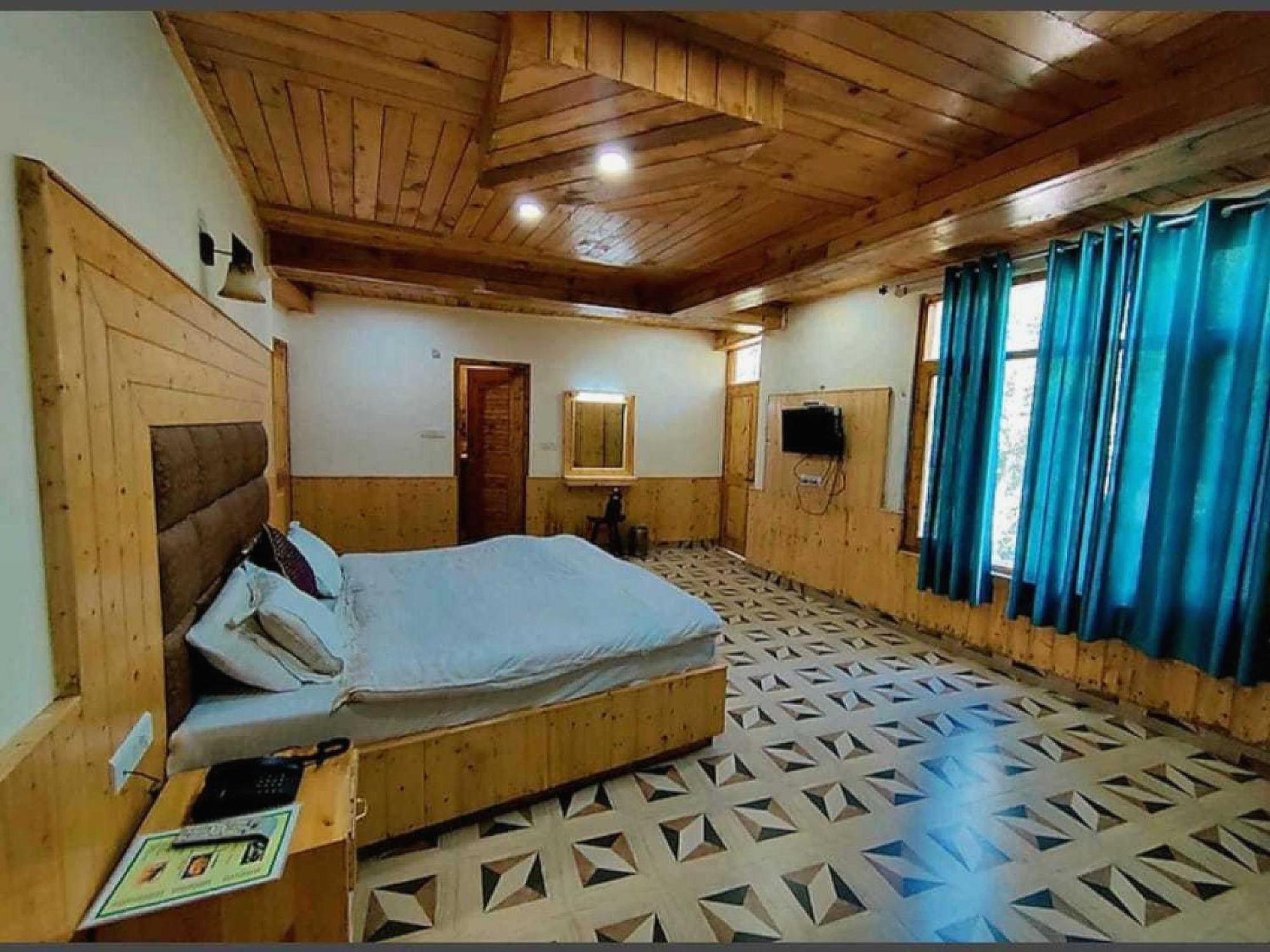 מנאלי Hotel O Antriksh Cottage מראה חיצוני תמונה