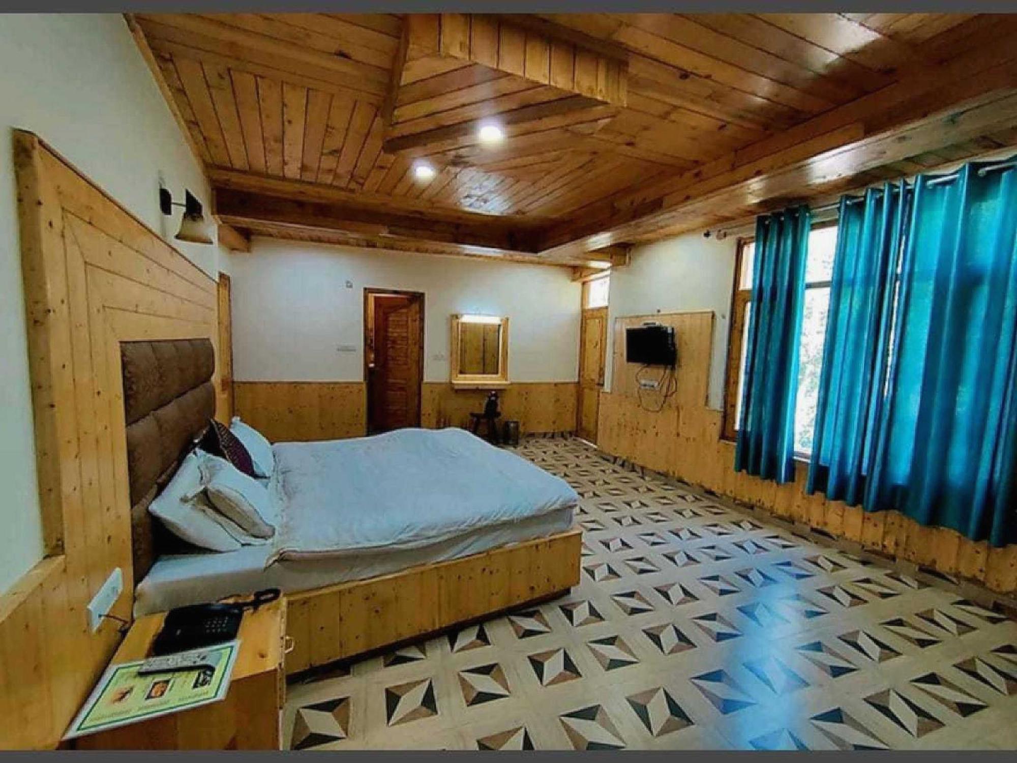 מנאלי Hotel O Antriksh Cottage מראה חיצוני תמונה