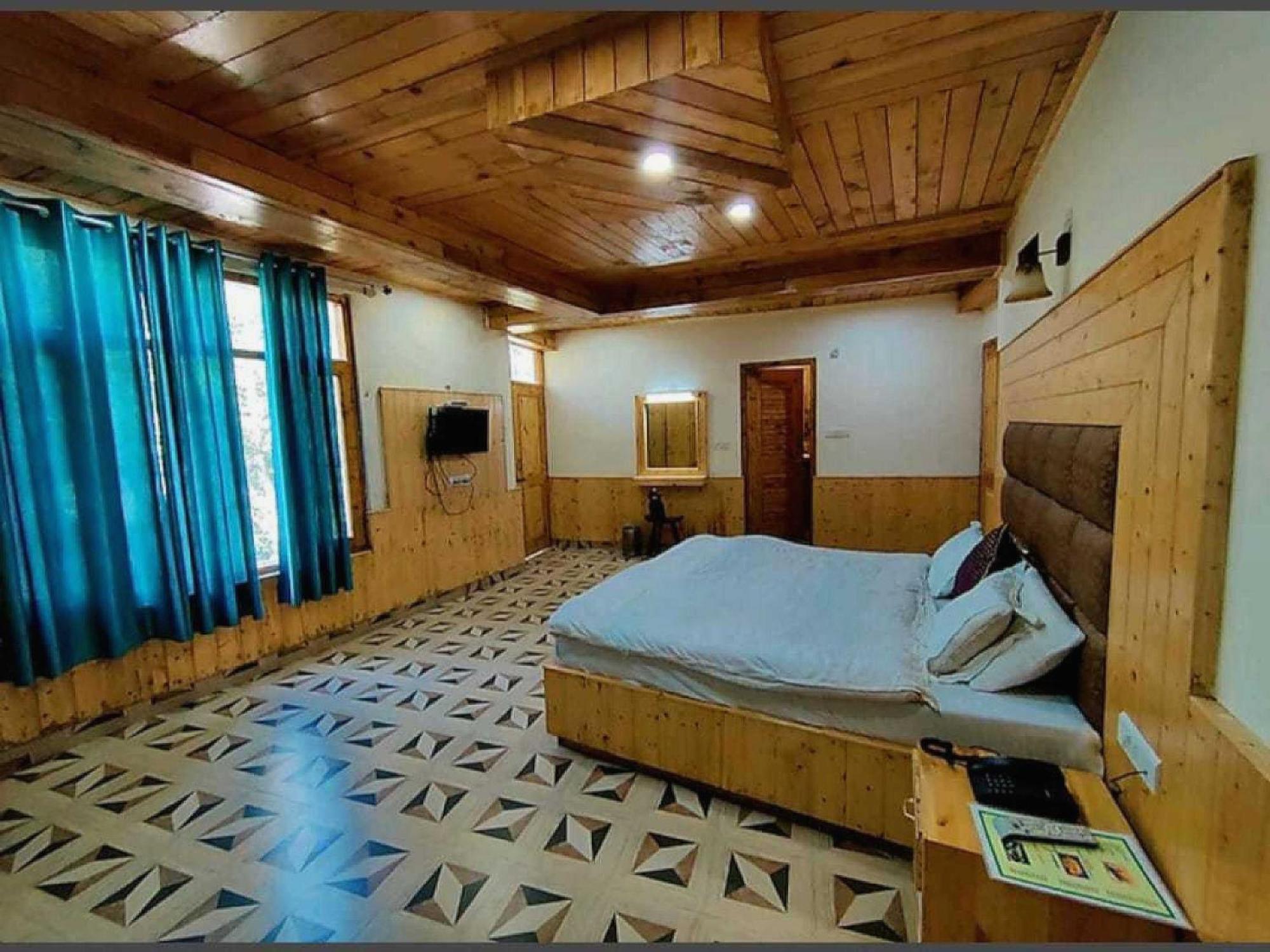 מנאלי Hotel O Antriksh Cottage מראה חיצוני תמונה