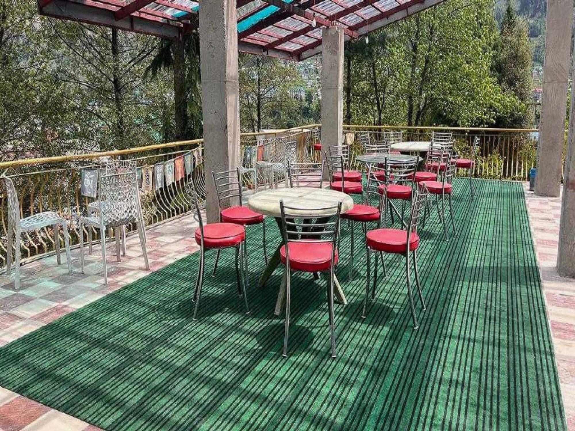 מנאלי Hotel O Antriksh Cottage מראה חיצוני תמונה
