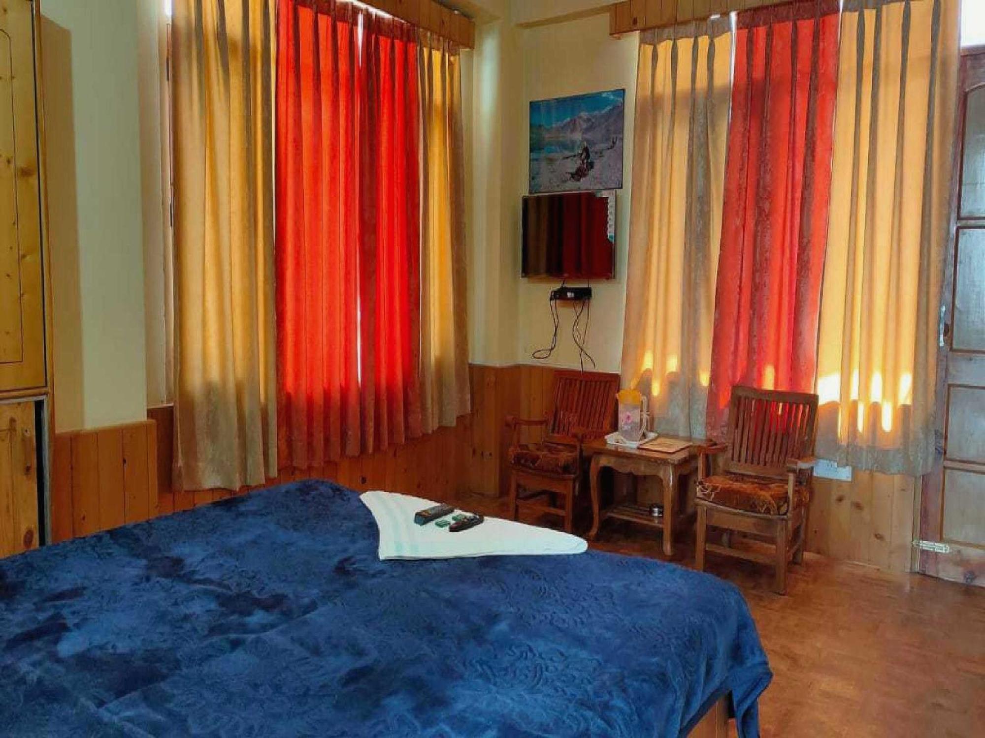 מנאלי Hotel O Antriksh Cottage מראה חיצוני תמונה