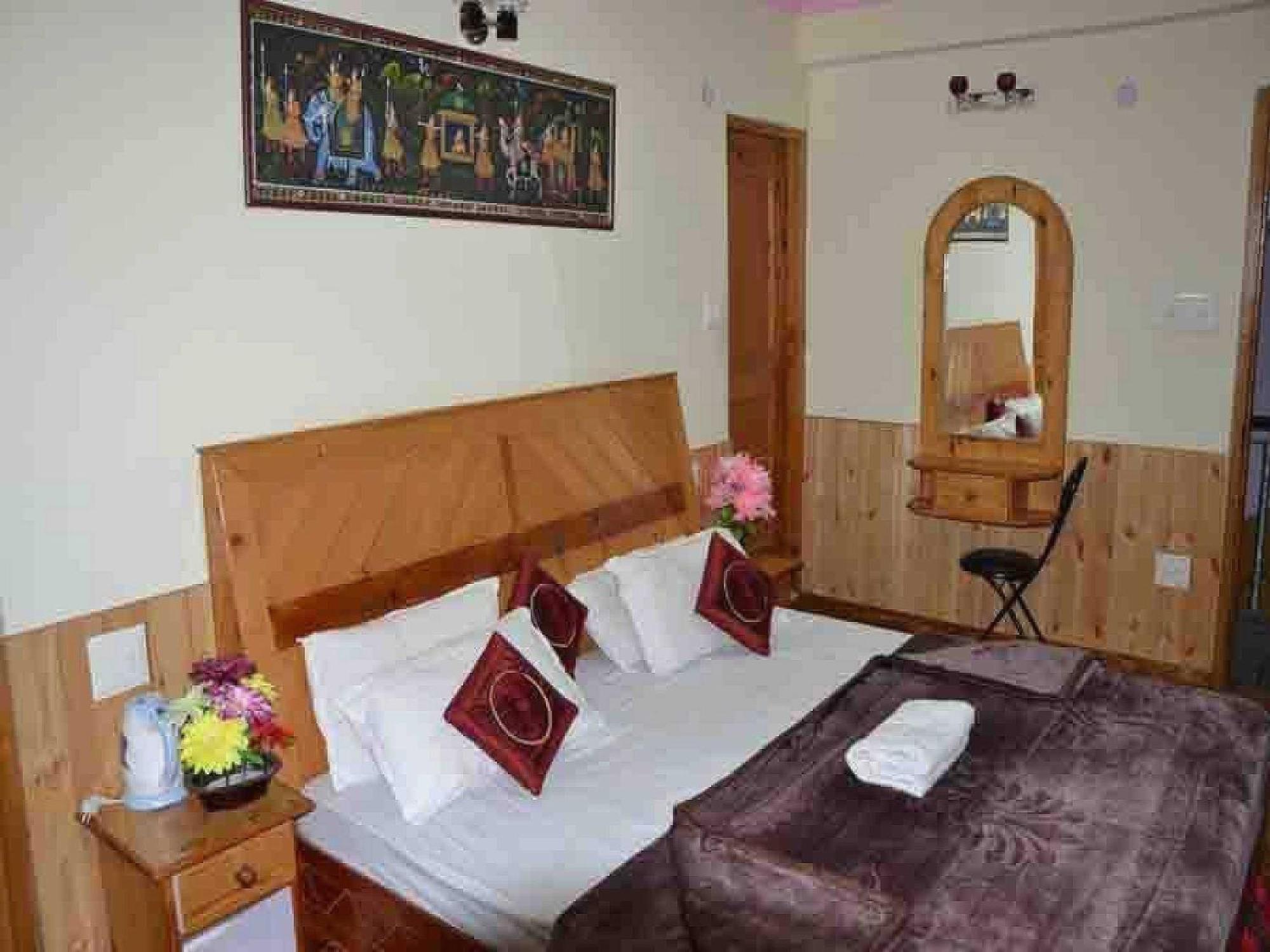 מנאלי Hotel O Antriksh Cottage מראה חיצוני תמונה